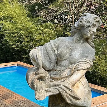 Relais Alma Szálloda *